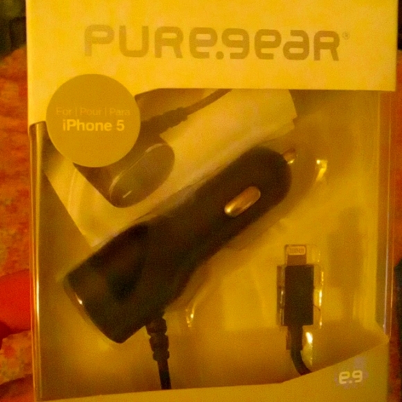 Pure.Gear car charger with USB port.10W.blsck.NIB.sealed box! - Picture 2 of 6